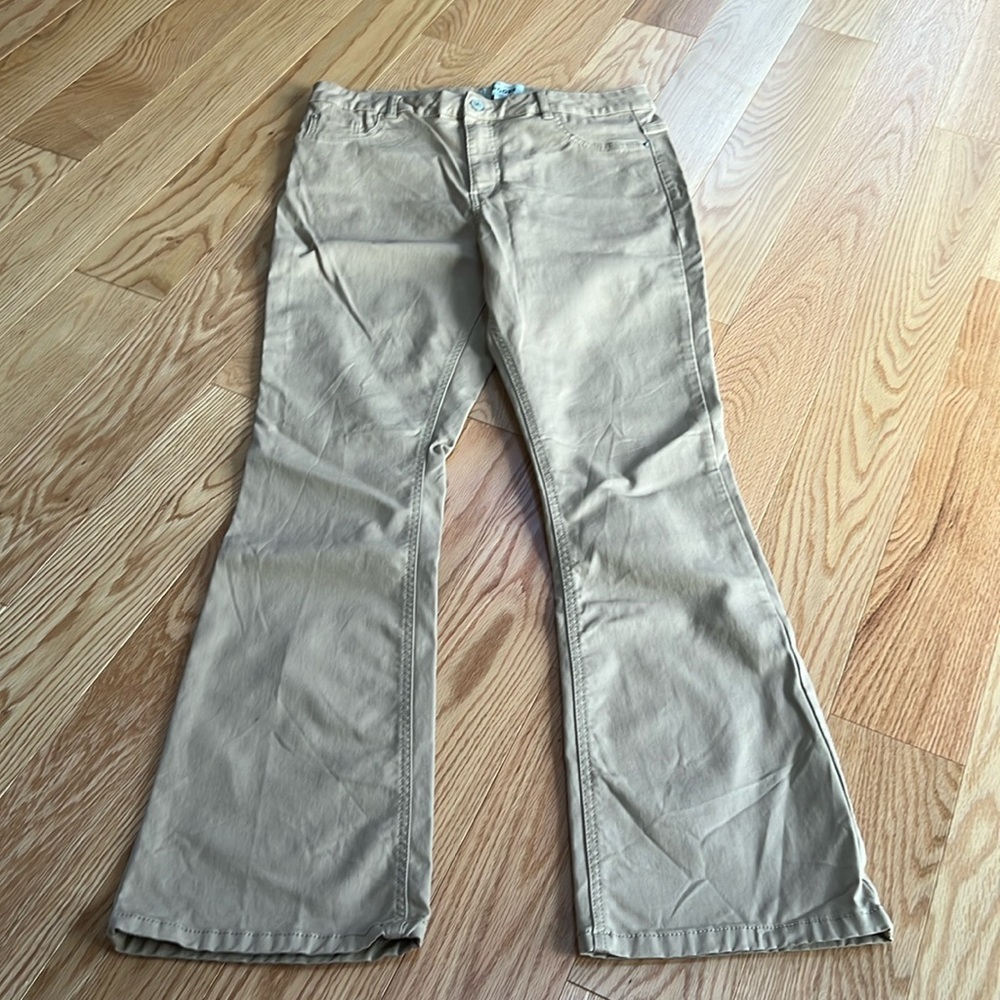Brooke SZ 14, khaki tan pants with stretch.